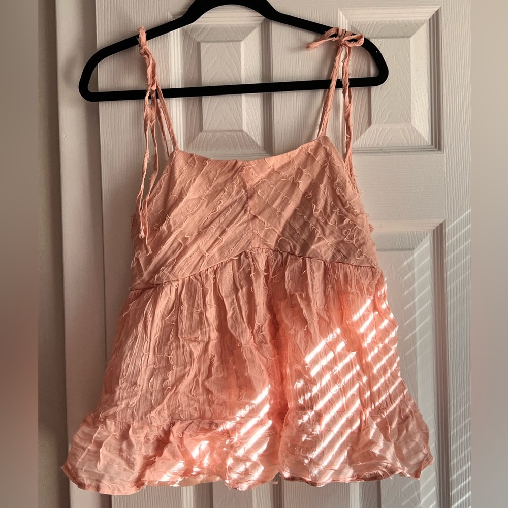 Light pink tank top